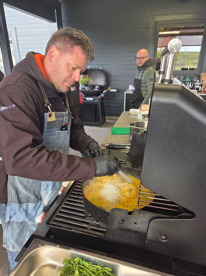 OKUSI S PLOŠČE IN DUTCH OVEN POSODE
